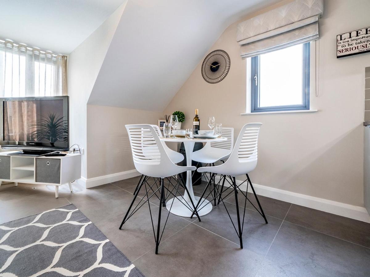 Pass The Keys Luxurious 1Br Apt In Prime Location With Top Amenities Apartment Белфаст Екстериор снимка